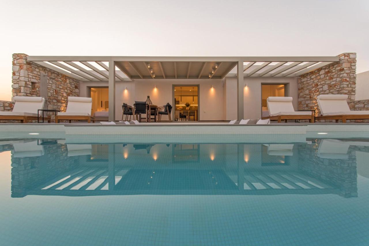 T7 Luxury Villas Paros Exteriér fotografie